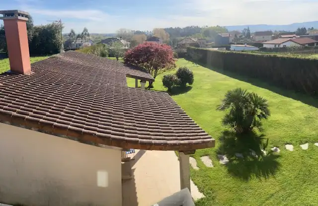Jardín de Casa o chalet en venta en Carballo con Calefacción, Jardín privado y Parquet