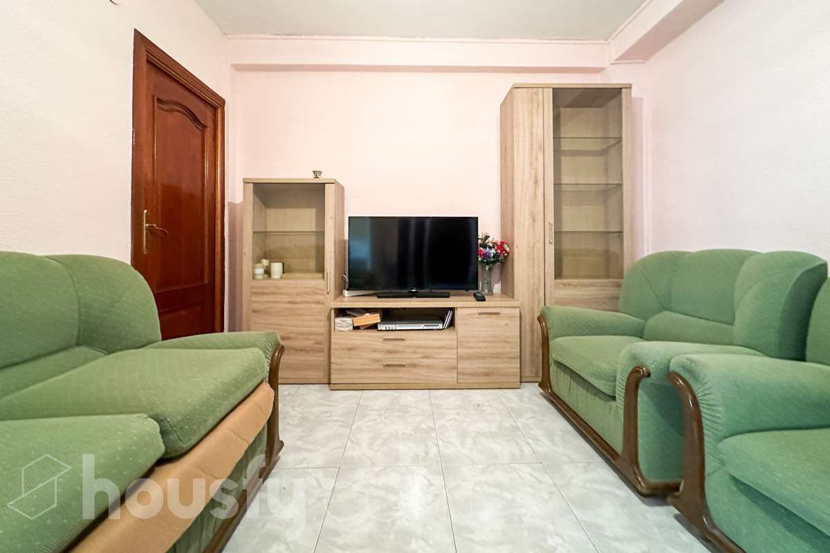 Living room of Planta baja for sale in  Madrid Capital