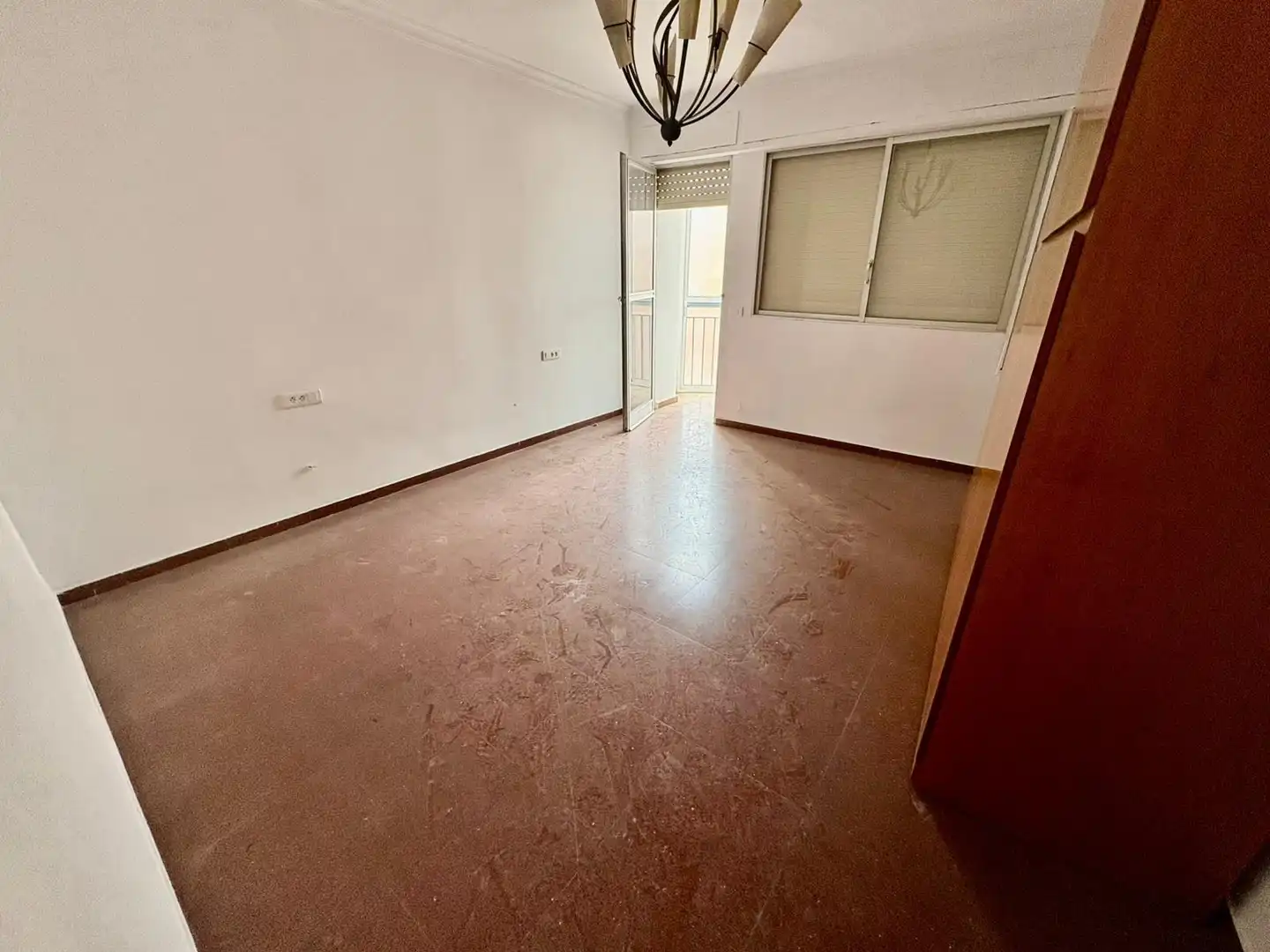 Flat for sale in San Mateo
