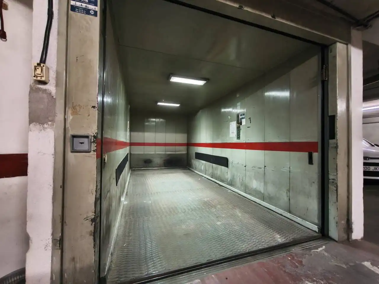 Parkplatz mit Aufzug zum Verkauf in Calle Alfonso X ´El Sabio´, imagen 6