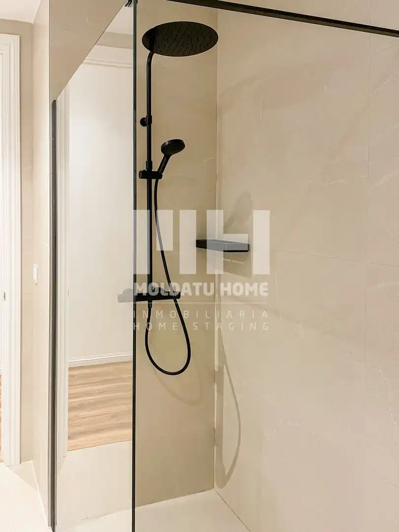 Baño de Piso en venta en Donostia - San Sebastián  con Aire acondicionado, Calefacción y Trastero