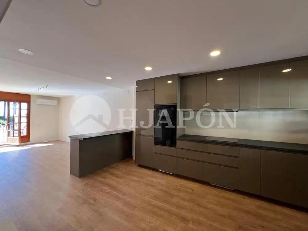 Kitchen of Detached homes for rent in Vilassar de Mar  with Terrace and Community pool