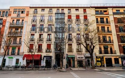 Vista exterior de Pis en venda en  Madrid Capital amb Aire condicionat, Calefacció i Parquet