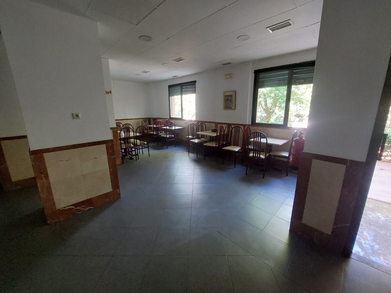 Premises for sale in Cáceres Capital