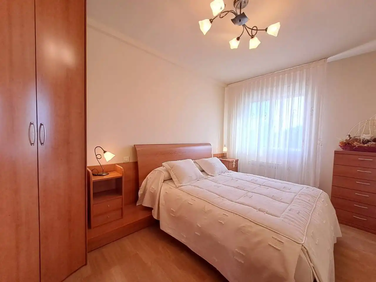 Bedroom of Flat for sale in Valdorros  with Heating, Parquet flooring and Terrace