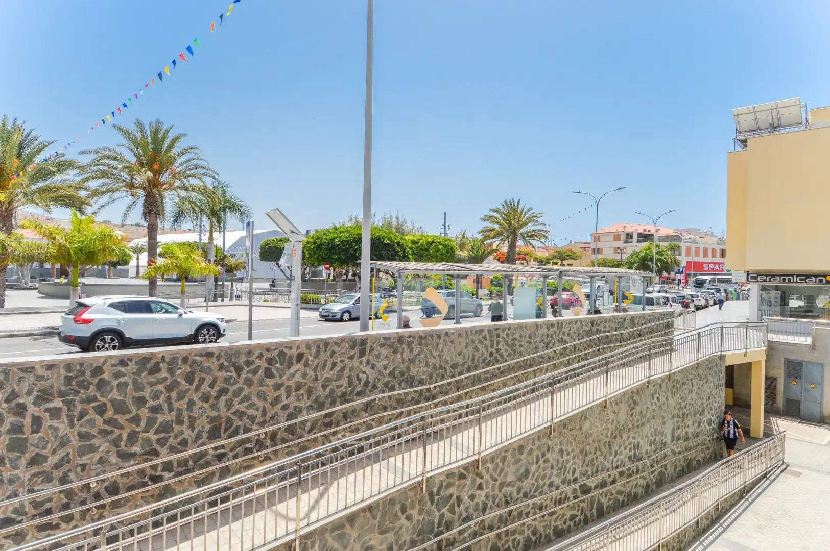 Außenansicht von Wohnungen zum Verkauf in Mogán mit Klimaanlage, Terrasse und Abstellraum