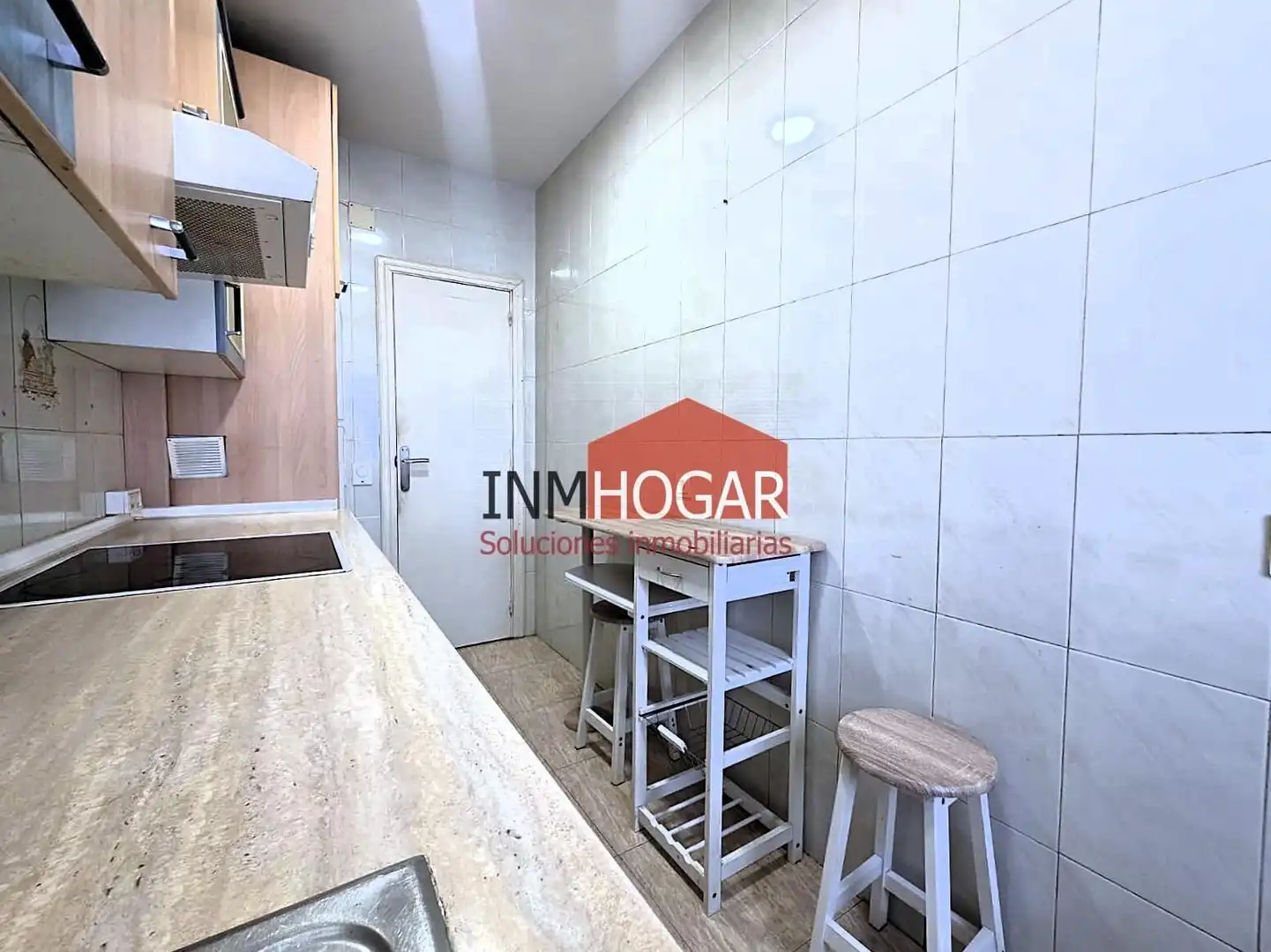 Cocina de Piso en venta en Ávila con Calefacción, Parquet y Balcón
