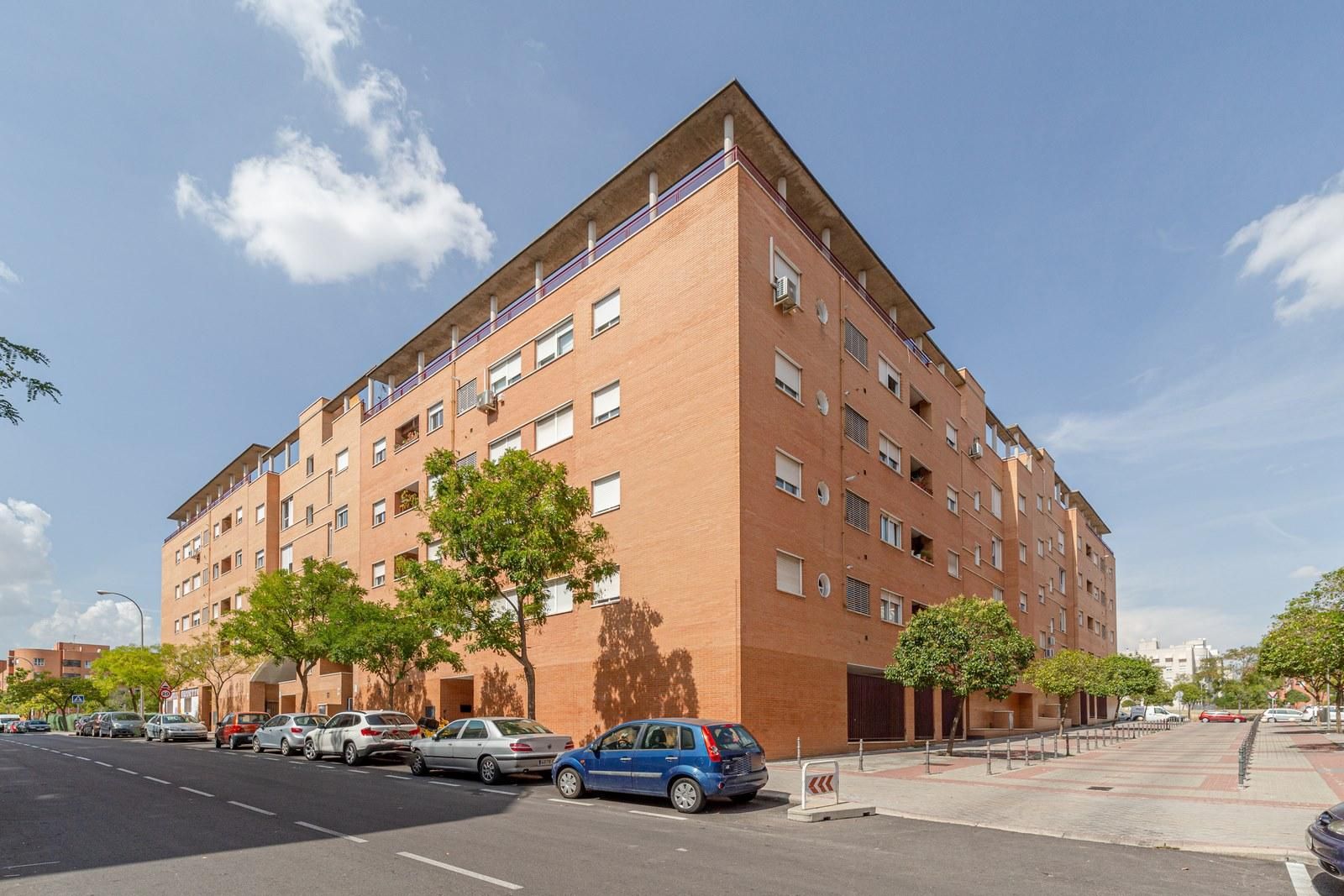 Exterior view of Flat to rent in  Madrid Capital  with Parquet flooring and Terrace