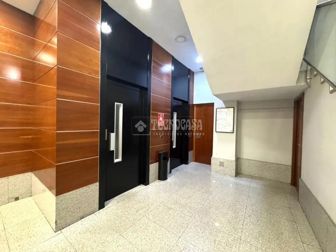 Local comercial en venda a HERMANOS GARCIA NOBLEJAS, imagen 22