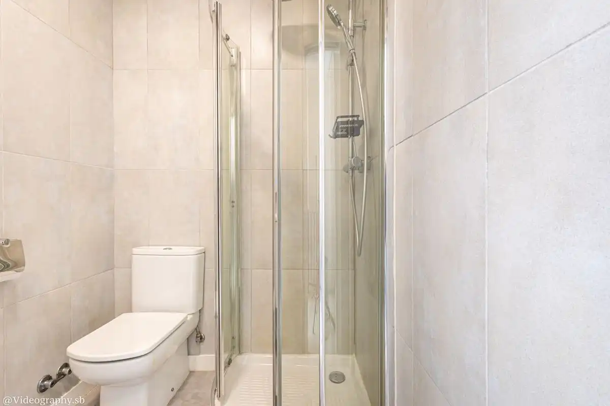 Baño de Dúplex en venta en Madrid con Aire acondicionado, Calefacción y Terraza