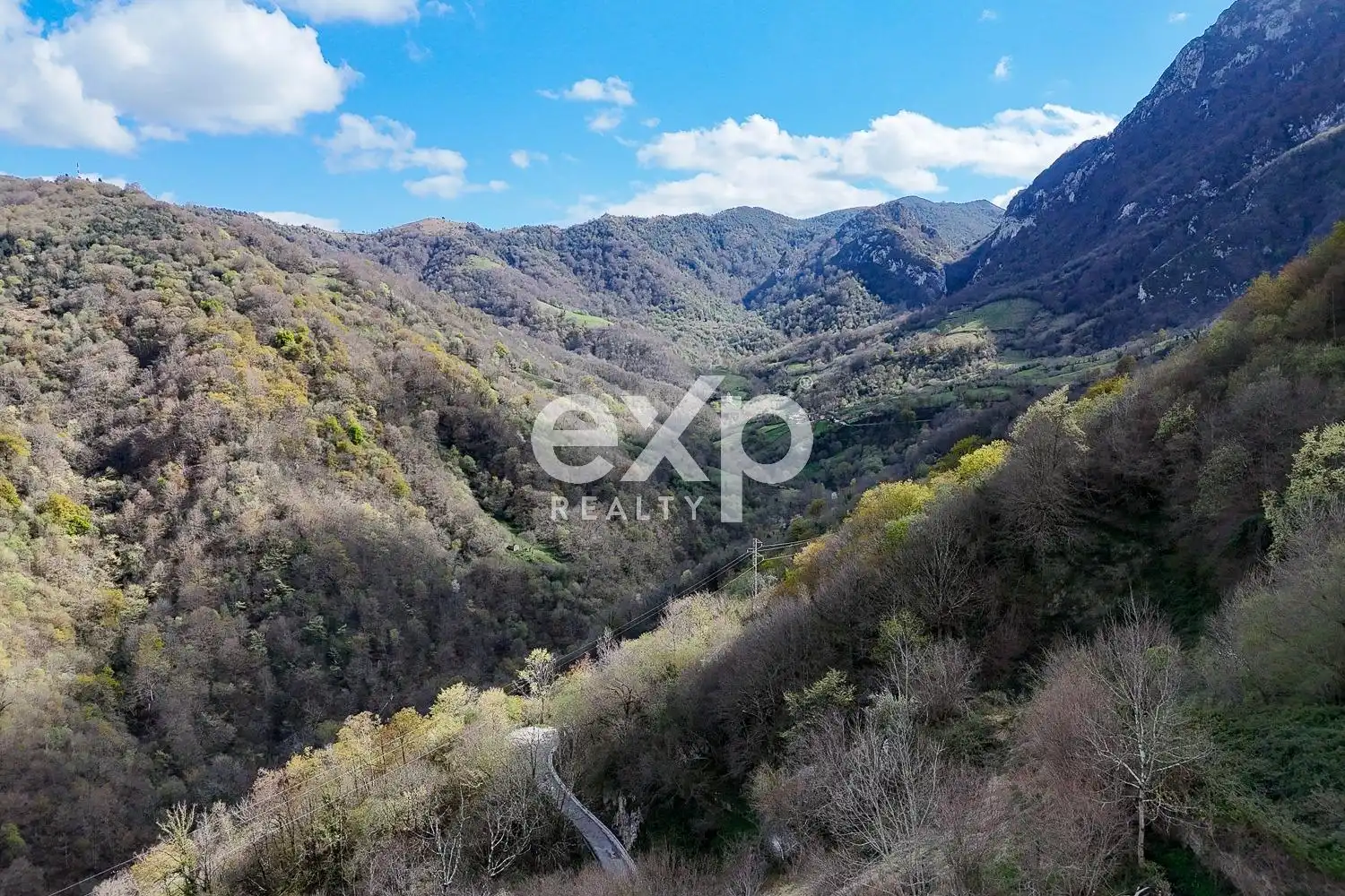 Finca rústica en venta en Riosa con Calefacción, Jardín privado y Parquet