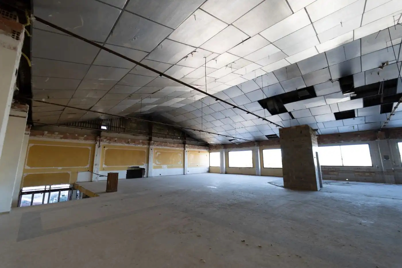 Nave industrial de alquiler en Emperador