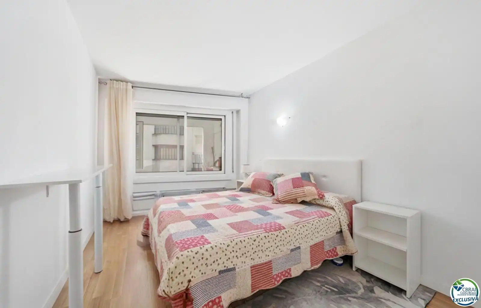 Dormitori de Apartament en venda en Roses amb Aire condicionat