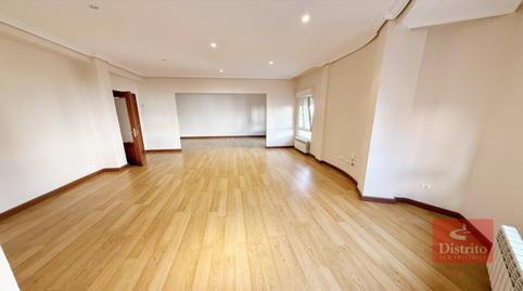 Foto 3 de Pis de lloguer a Santander - Emilio Pino, Centro - Ayuntamiento, Santander