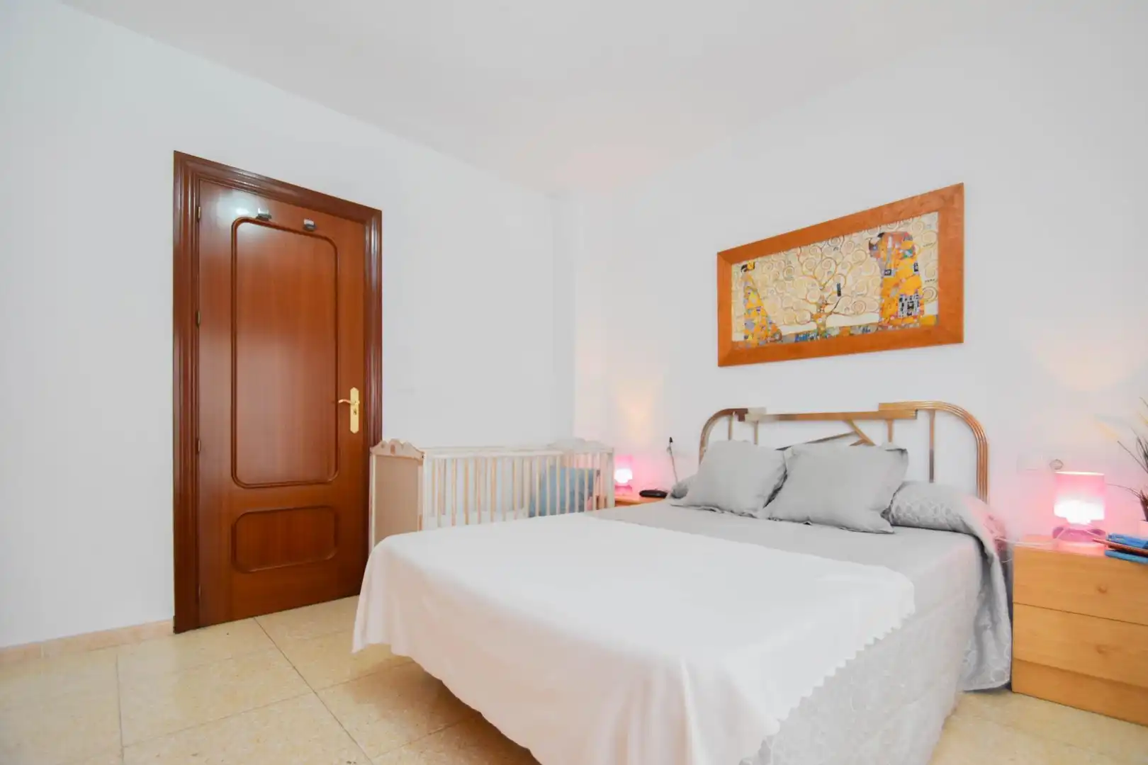 Bedroom of Flat for sale in Granada  with Balcony