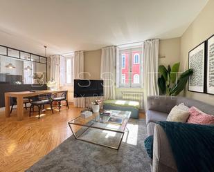 Living room of Flat to rent in  Madrid Capital  with Air Conditioner