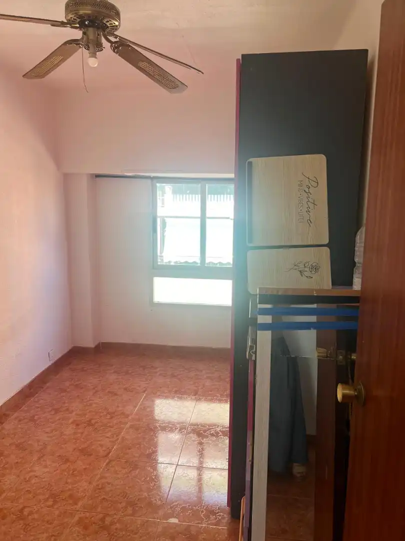 Bedroom of Flat for sale in Mislata  with Air Conditioner and Alarm
