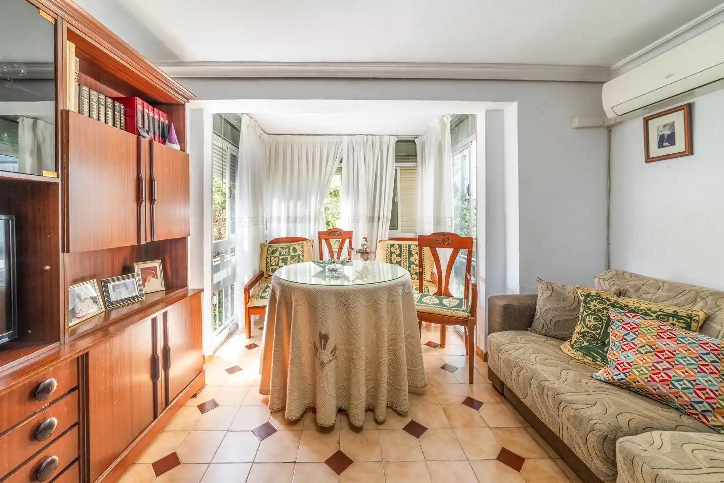 Comedor de Piso en venta en San Pablo - Santa Justa
