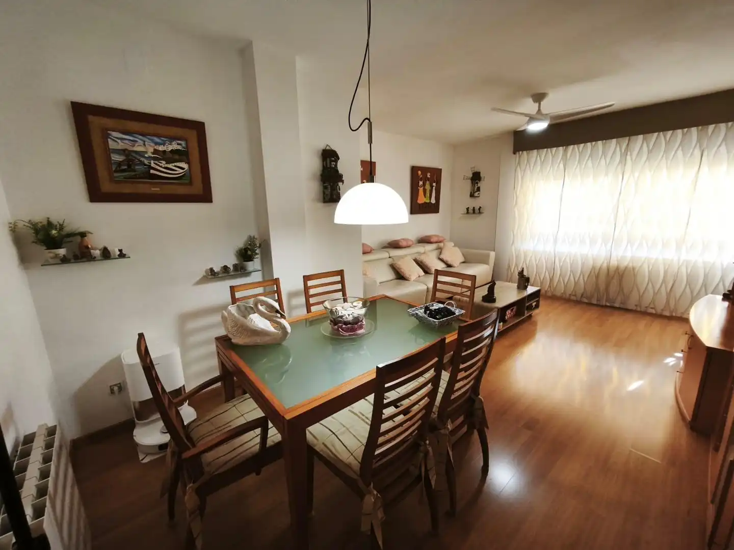 Sala de estar de Piso en venta en Polinyà con Aire acondicionado, Calefacción y Terraza