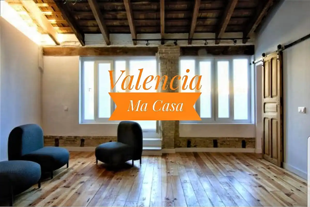 Attic for rent in Gran Via