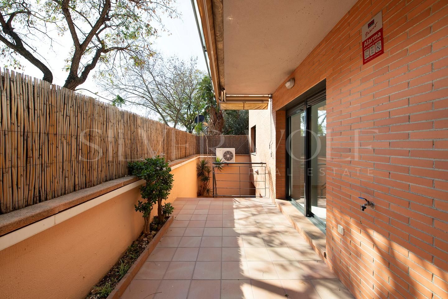 Planta baixa en venda a Carrer del General Palafox, Els Canyars