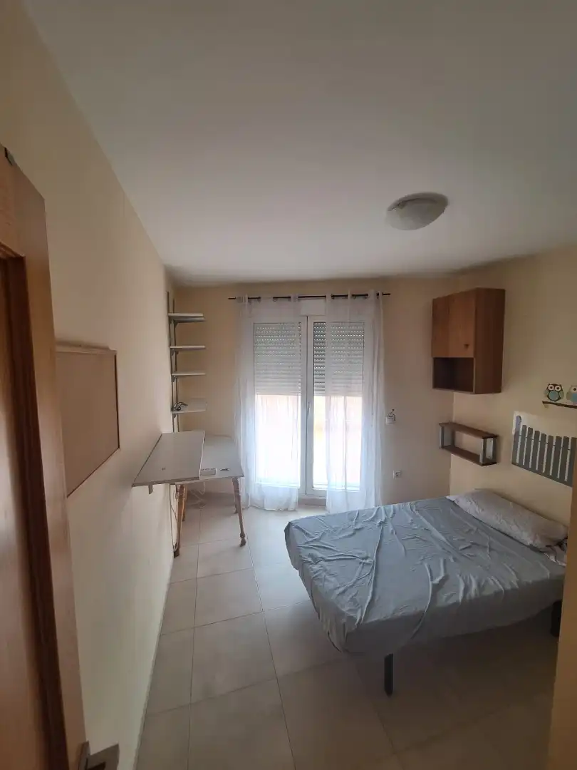 Flat with lift for sale in Santa María del Águila, imagen 4