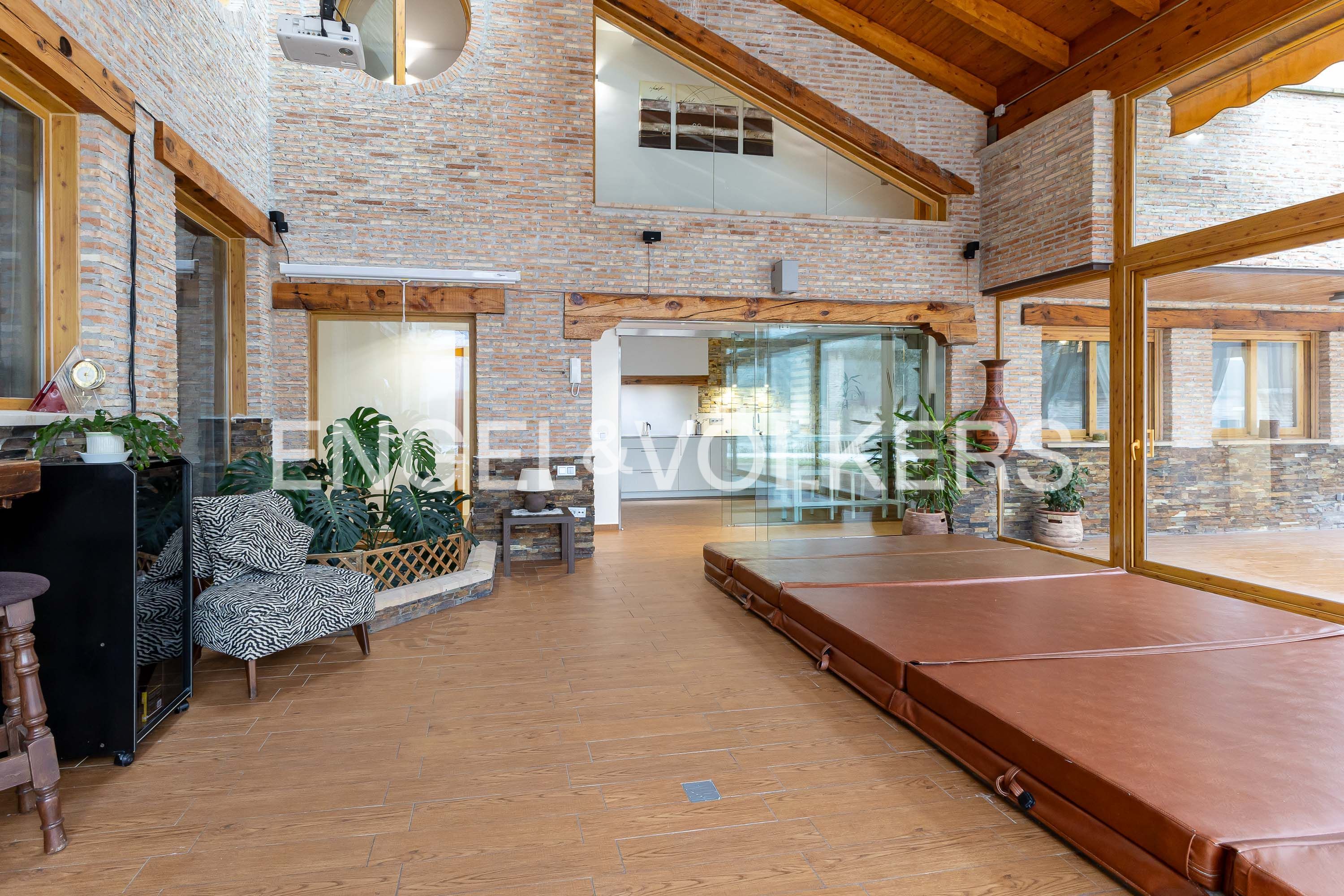 House or chalet for sale in Venturada  with Air Conditioner, Heating and Private garden