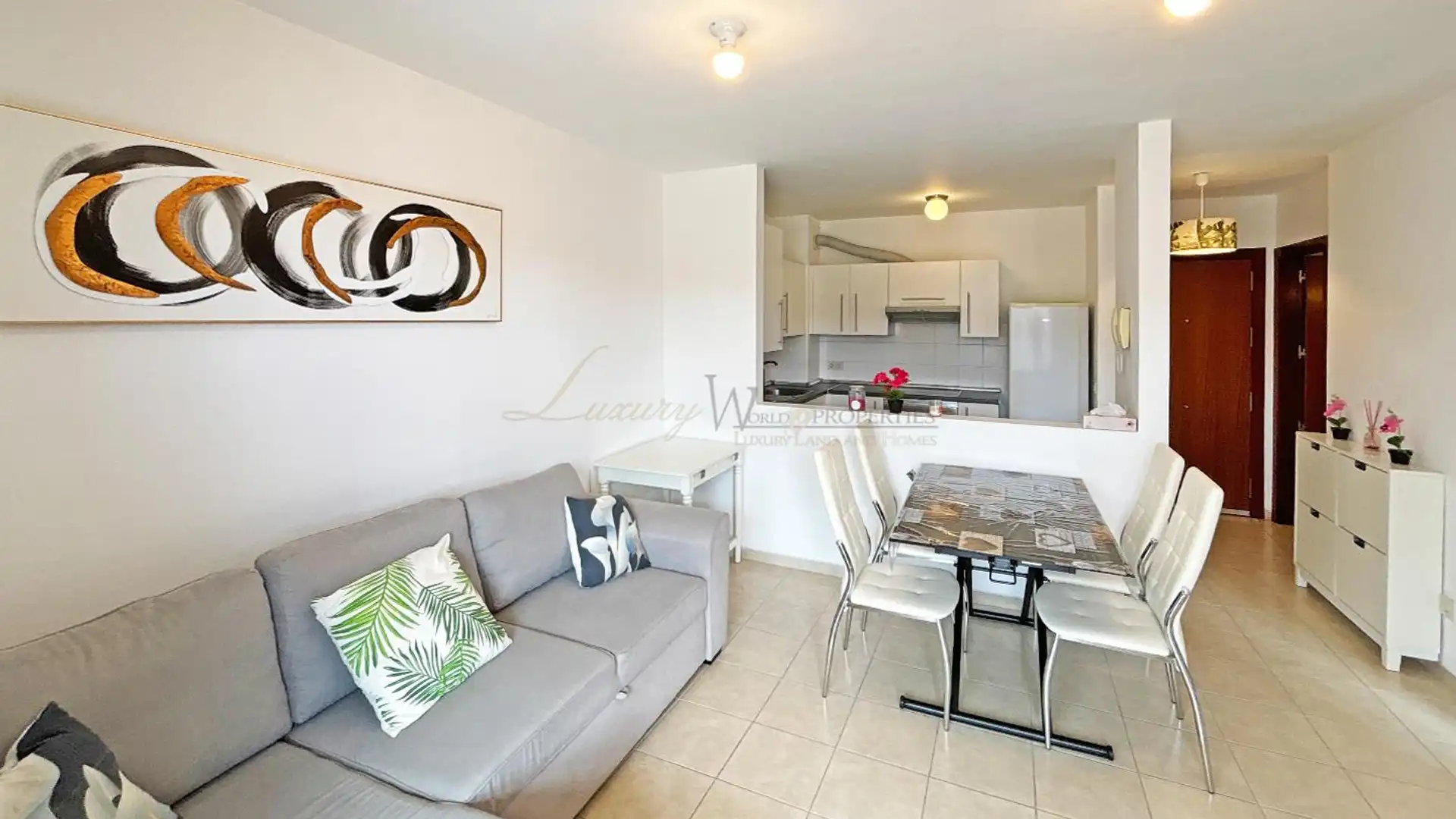 Apartments for sale in Mencey Adeje, Llano del Camello