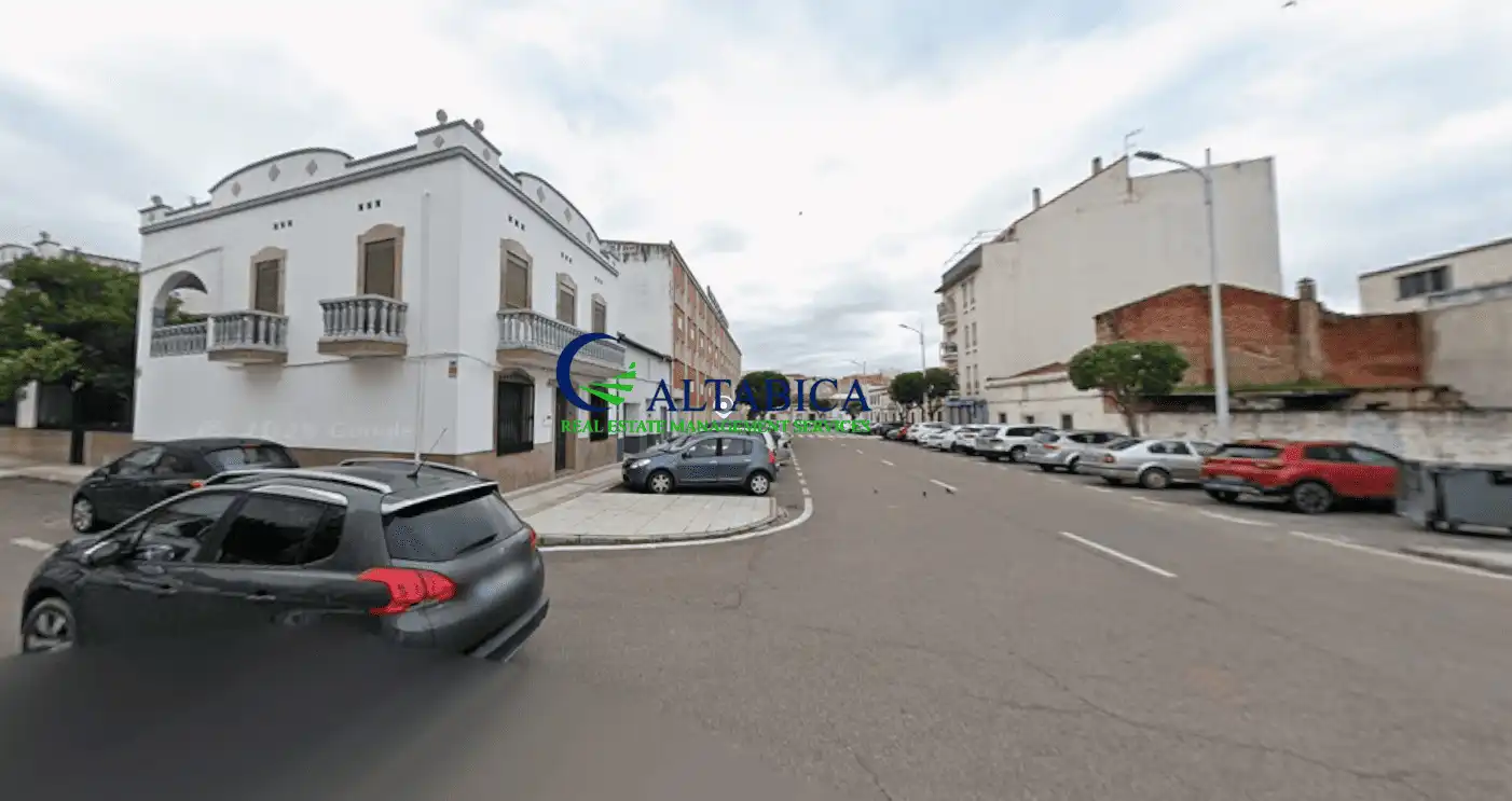 Casa en venta en Cervantes, imagen 2