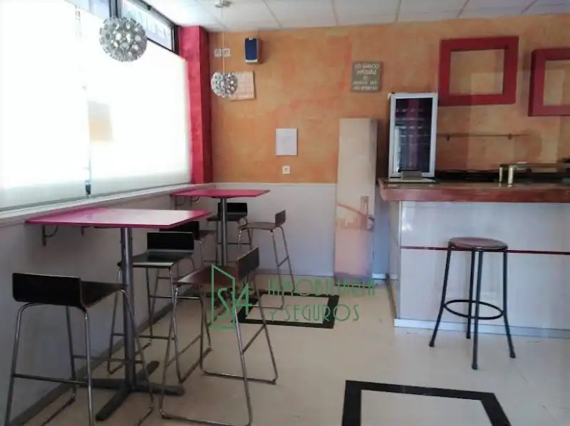 Business premises for sale in Calle III Casimiro Argüelles, imagen 2