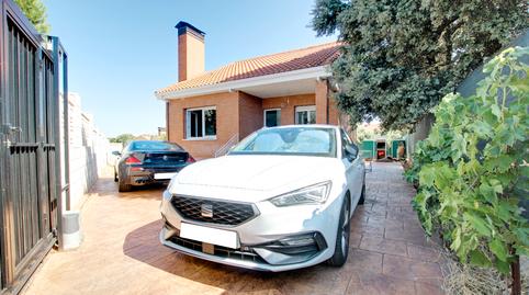 Foto 2 de Casa o xalet en venda a Calle de Los Fresnos, Pioz, Guadalajara