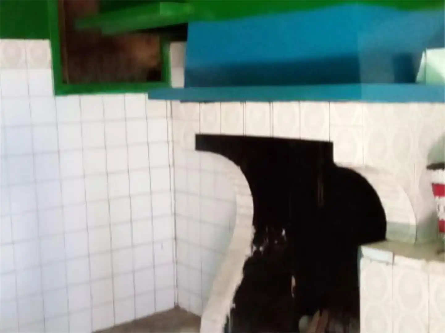 Baño de Piso en venta en Eljas con Balcón
