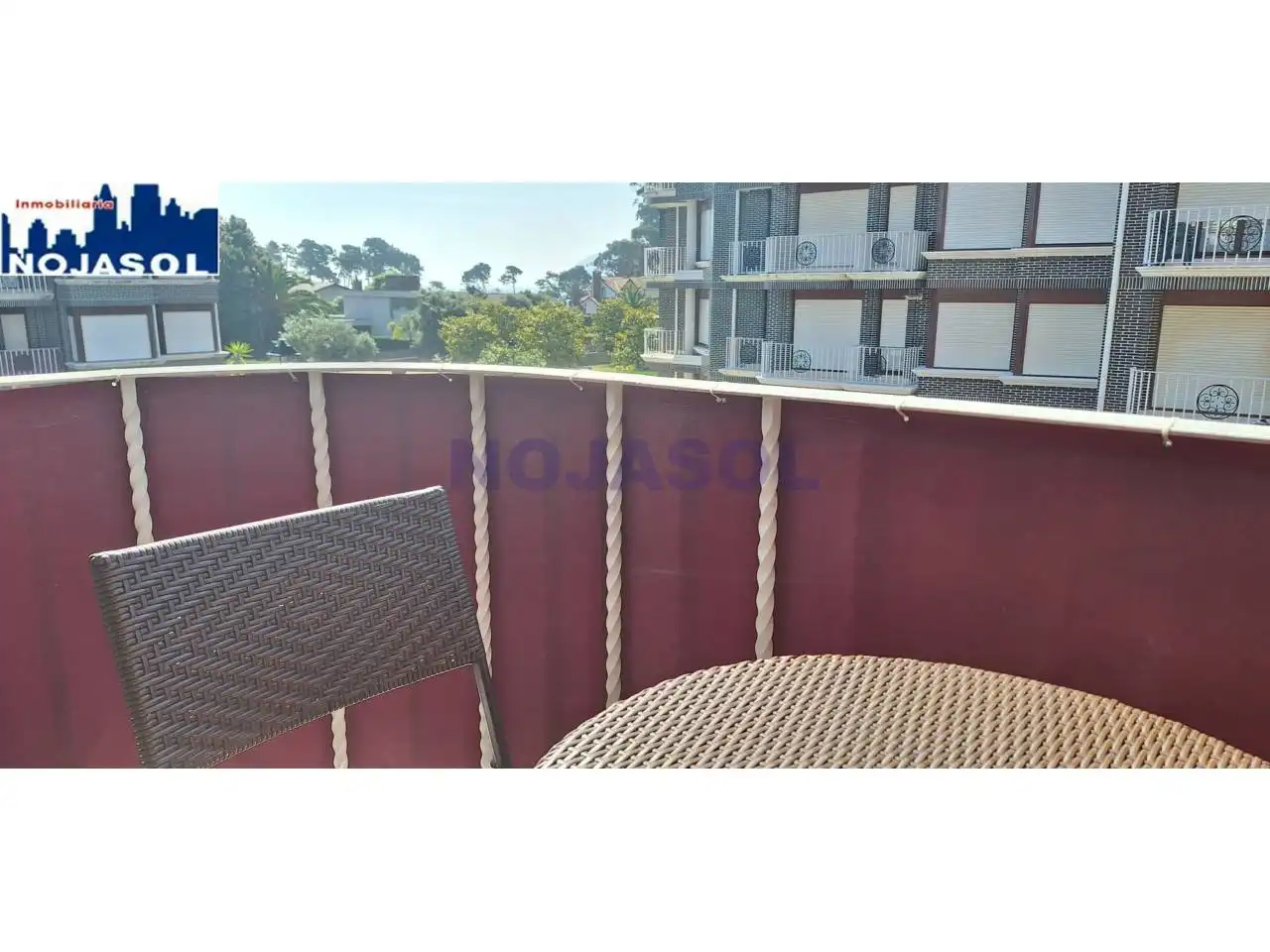 Terraza de Apartamento de alquiler en Noja con Calefacción, Terraza y Amueblado