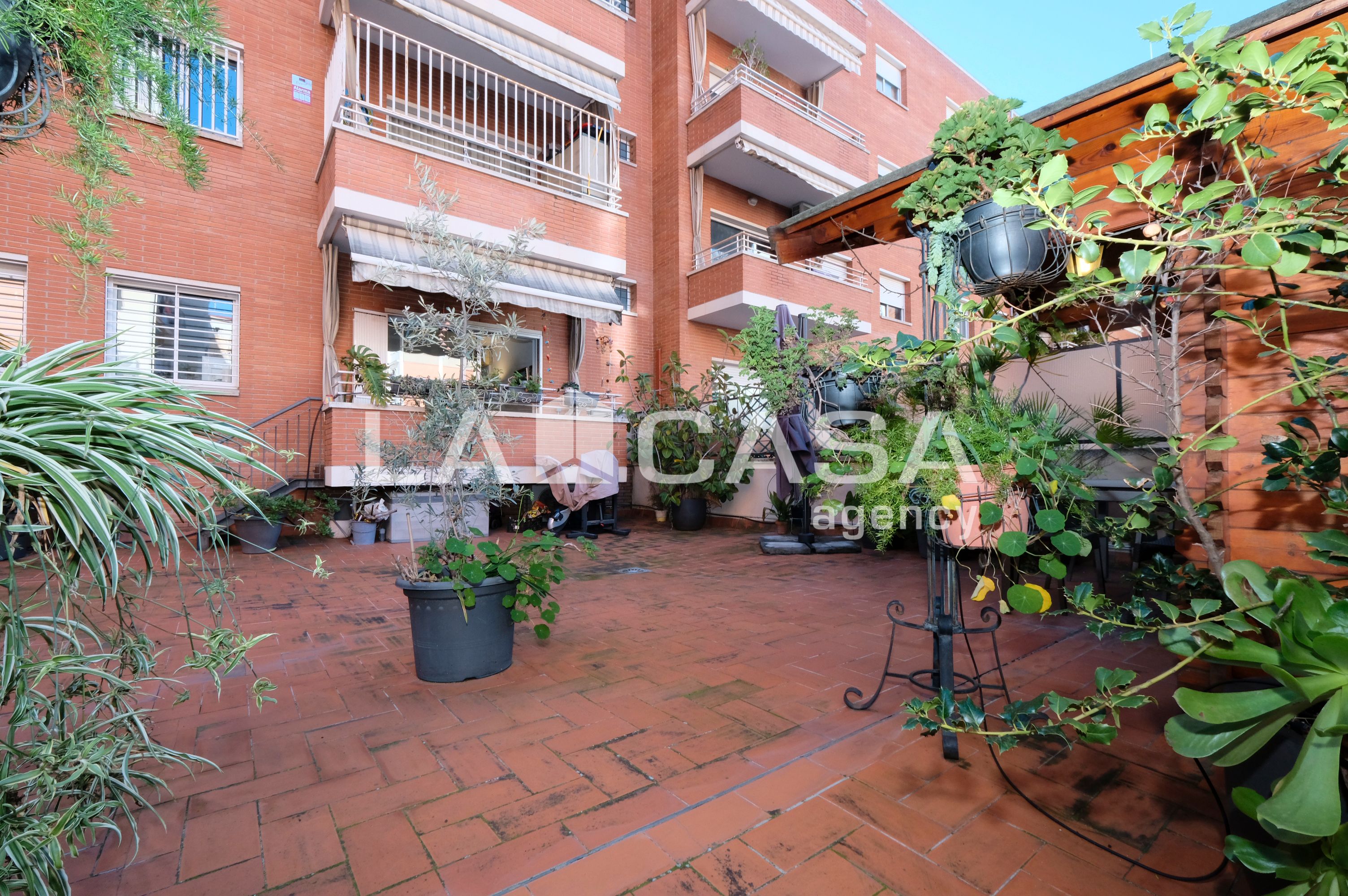 Terrace of Flat for sale in  Barcelona Capital  with Heating, Terrace and Storage room