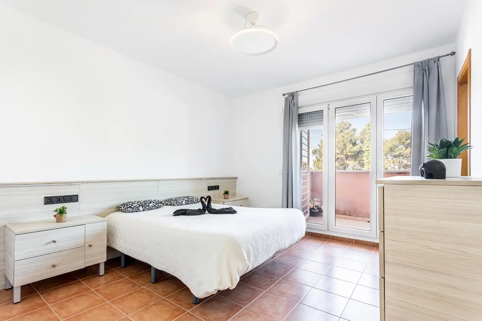 Habitación de Casa adosada en venta en Montserrat con Aire acondicionado, Jardín privado y Terraza