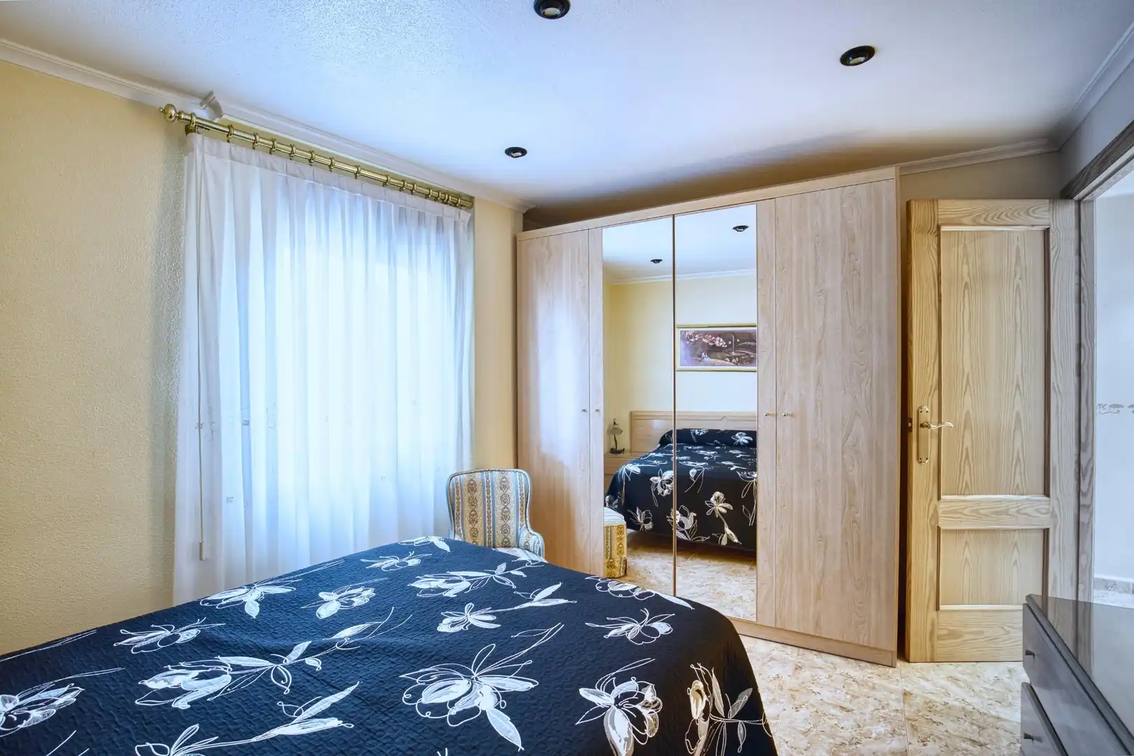 Bedroom of Flat for sale in Aspe  with Air Conditioner, Terrace and Storage room