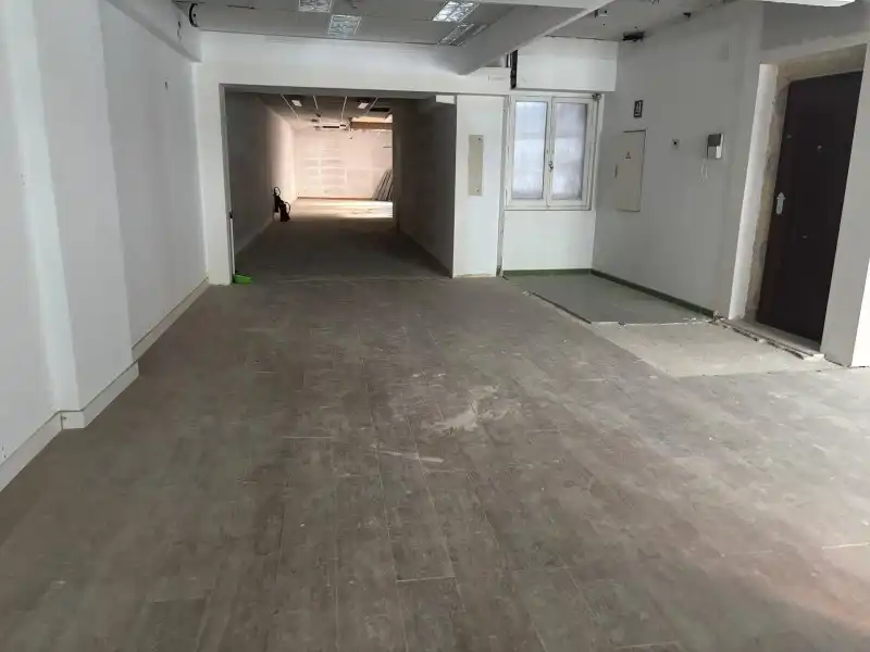 Local comercial en alquiler en Centro, imagen 3