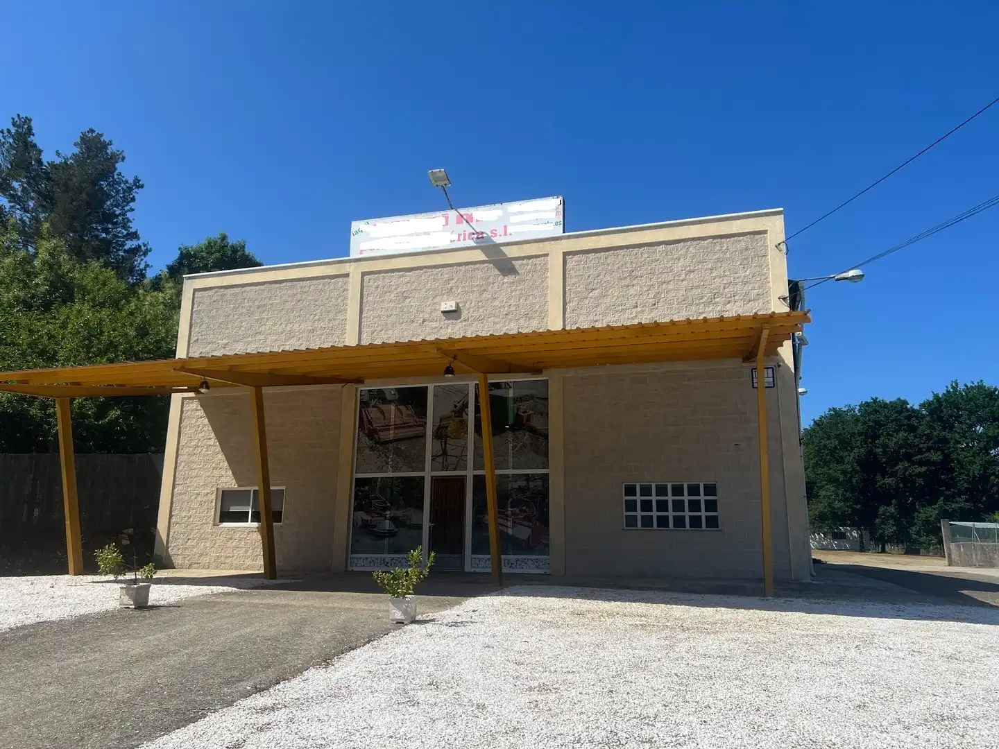 Exterior view of Industrial buildings for sale in Ordes  with Heating