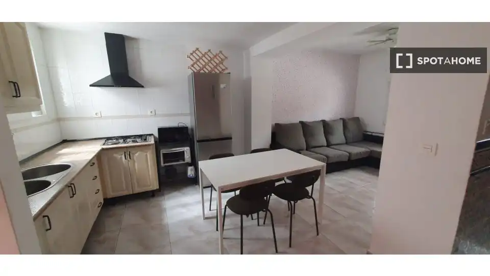 Zimmer in Barrio de Zaidín