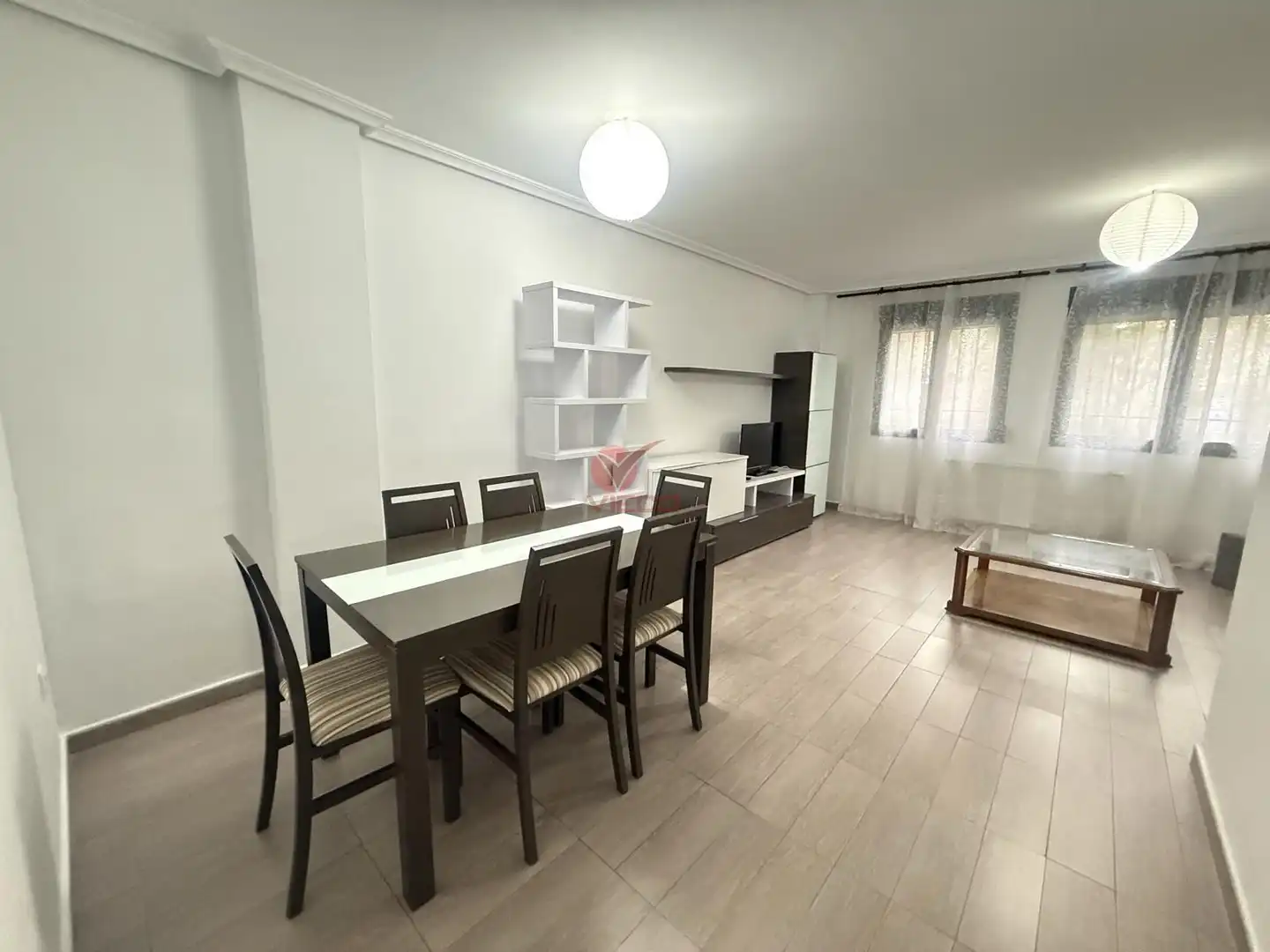 Sala de estar de Piso en venta en Cuenca con Calefacción, Trastero y Amueblado