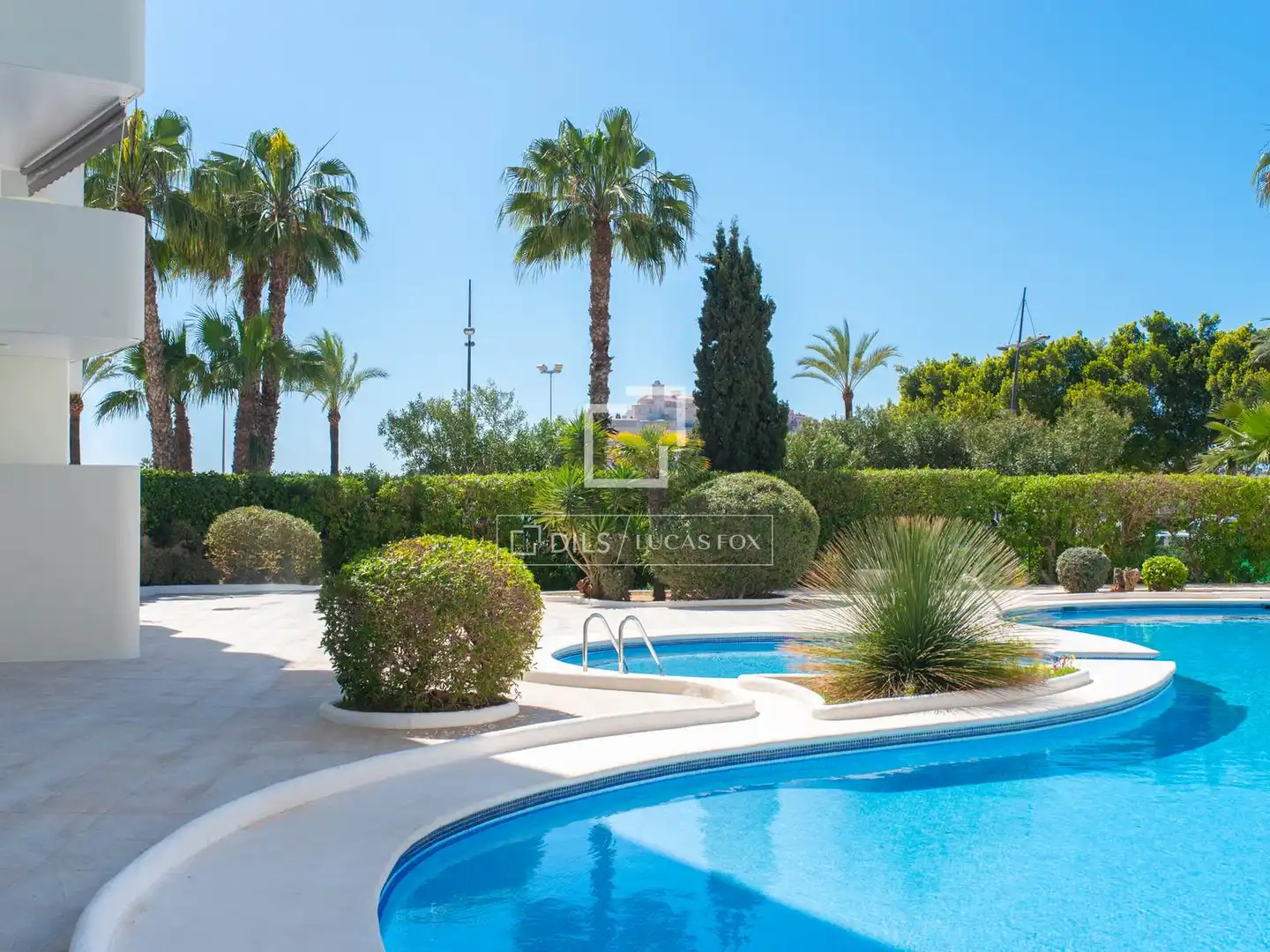 Schwimmbecken von Wohnung zum Verkauf in Eivissa mit Klimaanlage, Heizung und Privatgarten