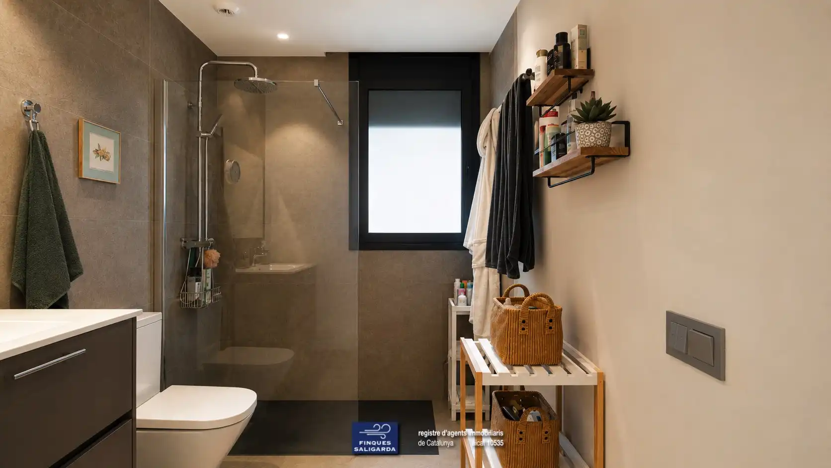 Baño de Piso en venta en La Garriga con Aire acondicionado, Calefacción y Jardín privado