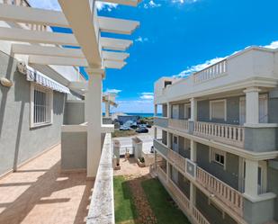 Vista exterior de Apartament en venda en Dénia amb Aire condicionat, Terrassa i Moblat