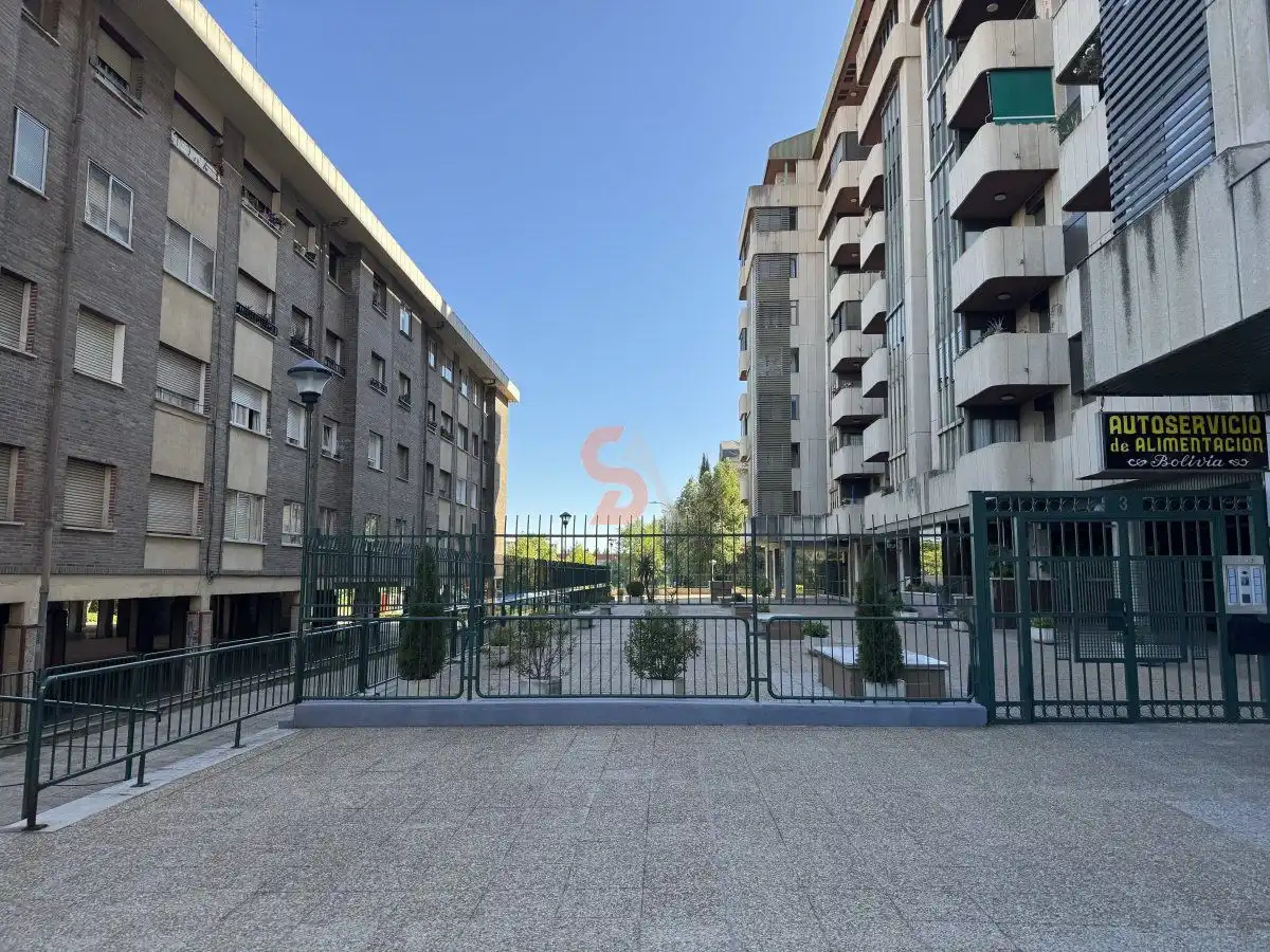 Vista exterior de Pis en venda en Valladolid amb Aire condicionat, Calefacció i Terrassa
