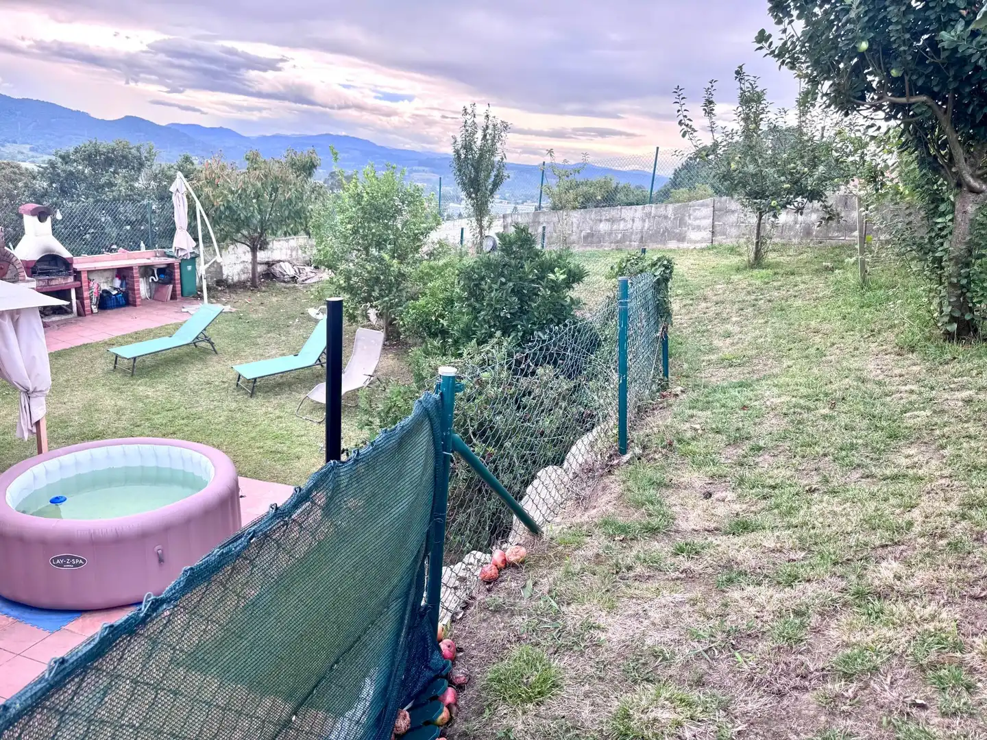 Erdgeschoss zum Verkauf in El Astillero   mit Heizung, Privatgarten und Terrasse