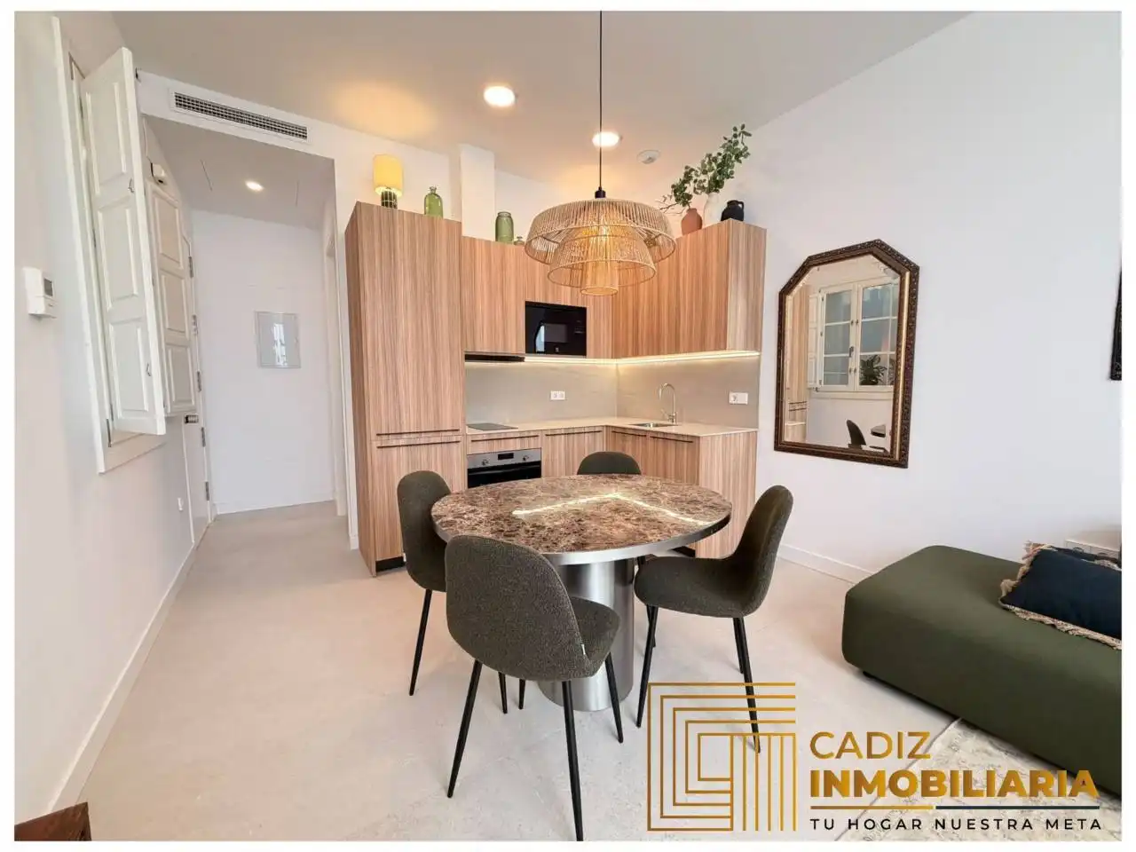 Dining room of Flat for sale in Cádiz  with Air Conditioner and Furnished