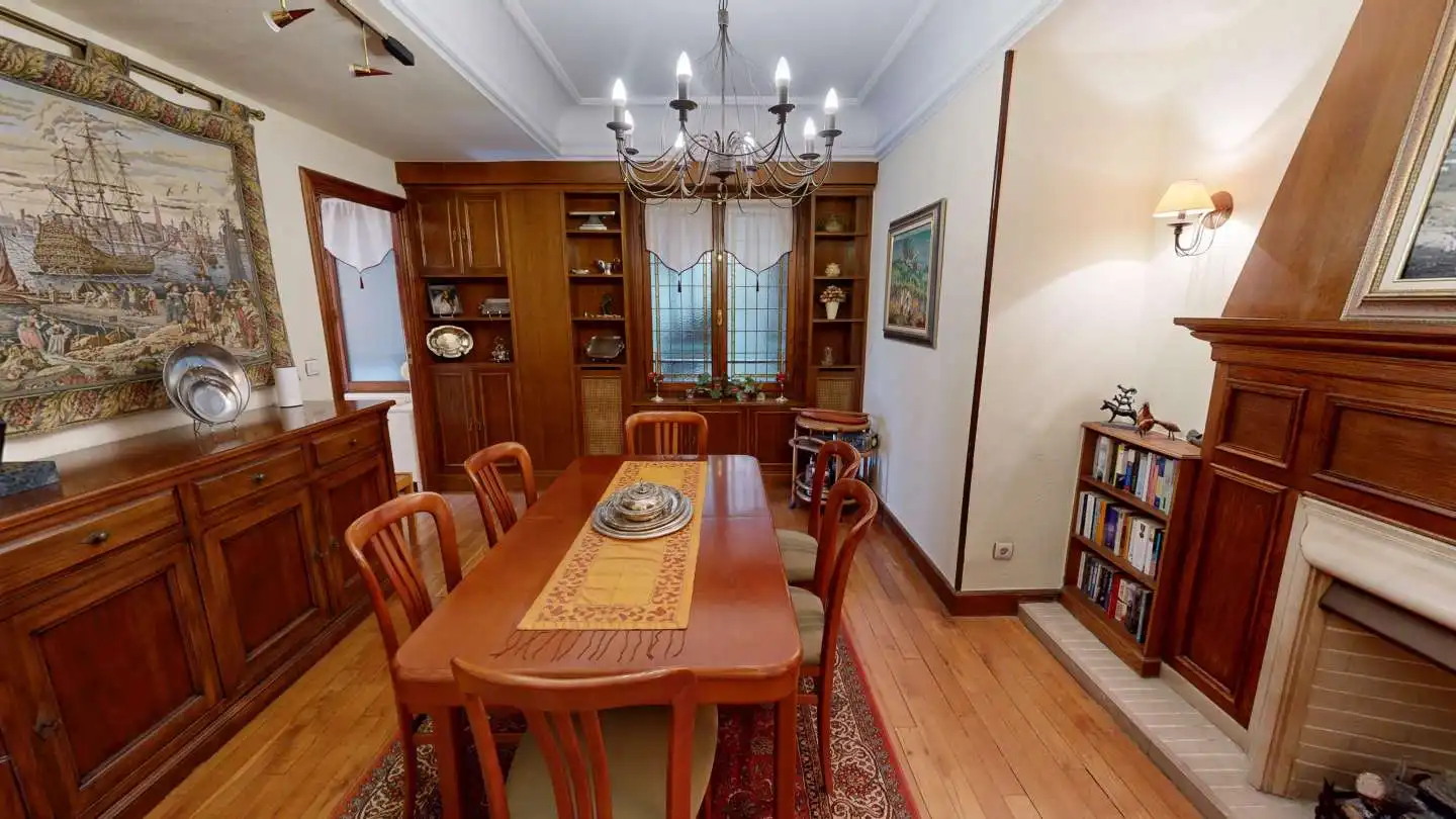 Piso en venta en Área Romántica
