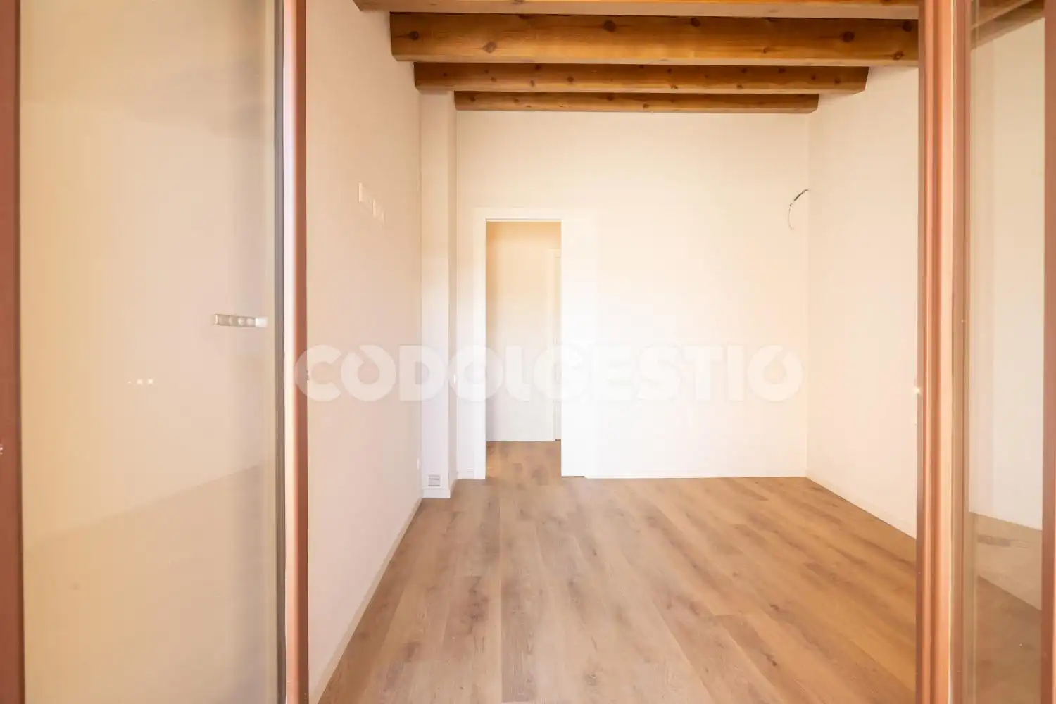 Flat for rent in Escales, Centre