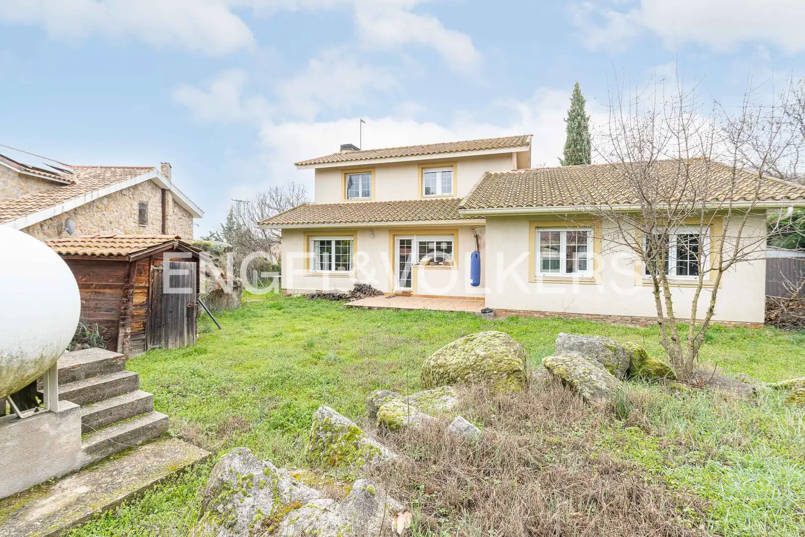 Vista exterior de Casa o xalet en venda en Galapagar amb Calefacció, Jardí privat i Piscina