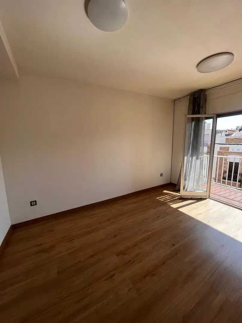 Bedroom of Flat for sale in Santa Bàrbara  with Private garden and Parquet flooring